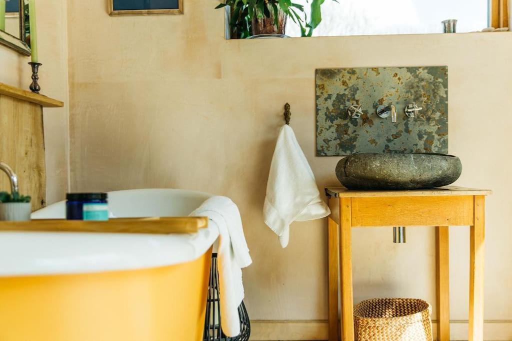 Romantic Country Annex With Views - 10 Min To Bath Cold Ashton Dış mekan fotoğraf